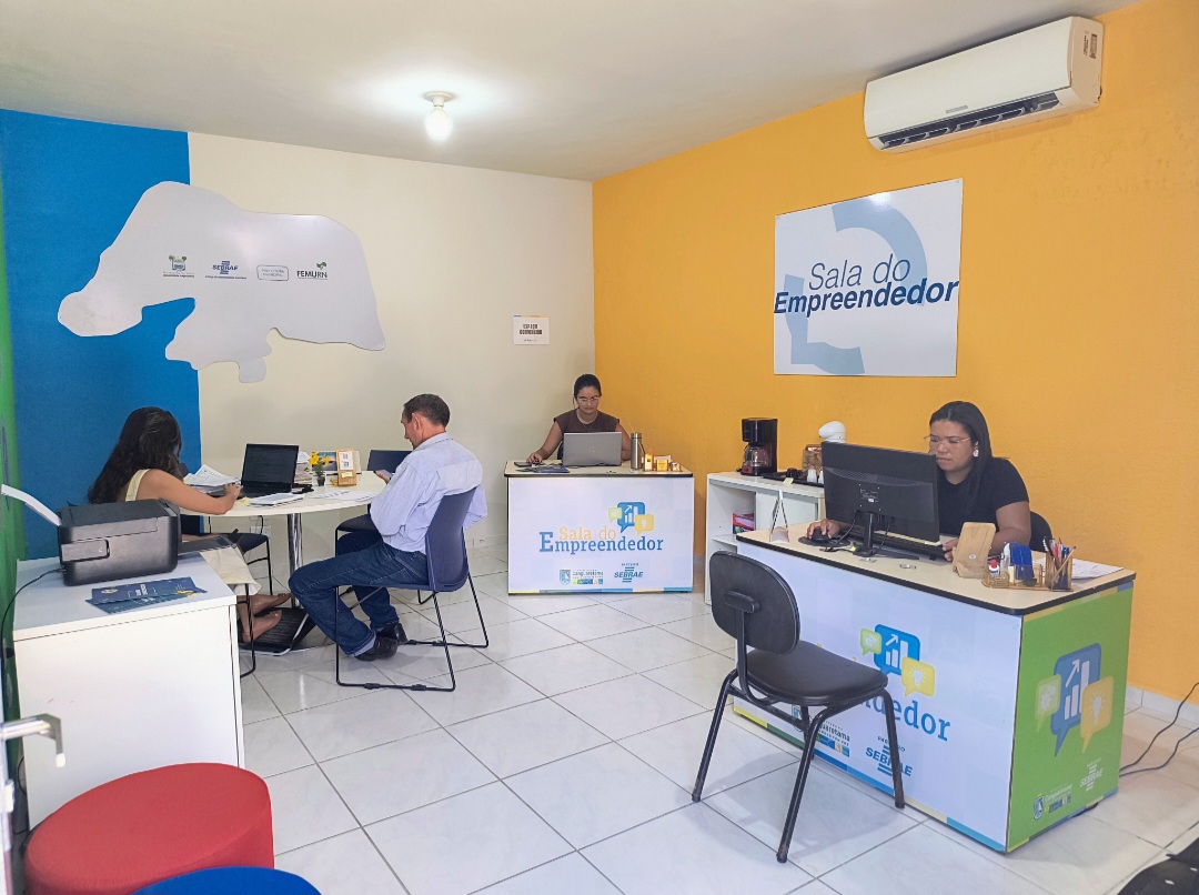 Atendimento na Sala do Empreendedor